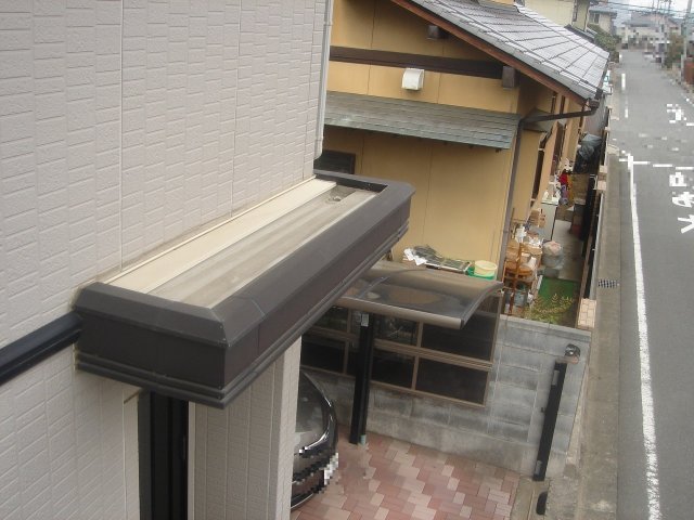 前橋市 庇屋根 色あせ ミヤケン