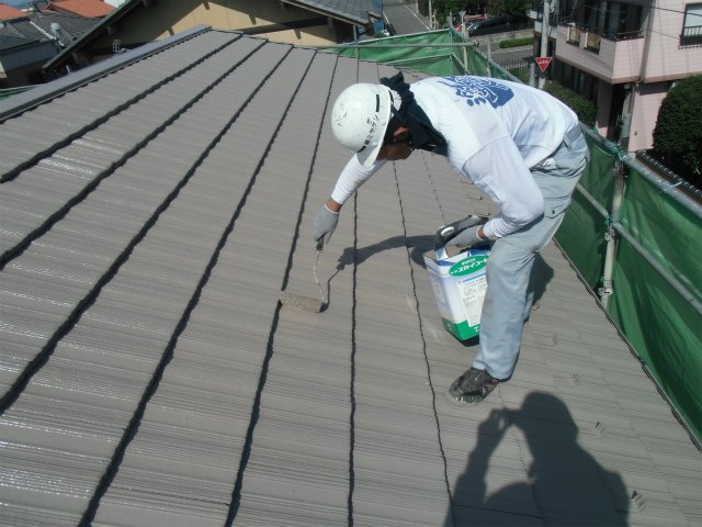 前橋市 屋根 上塗り2回目 ミヤケン