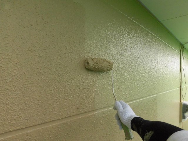 前橋市 屋根外壁塗装工事 外壁上塗り2回目 お客様の声 ミヤケン