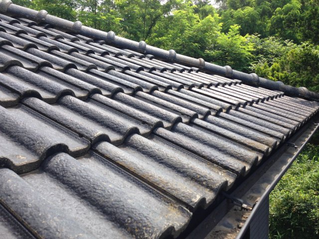 前橋市 屋根外壁塗装工事 屋根コケの付着 お客様の声 ミヤケン