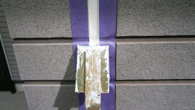 前橋市 屋根外壁塗装工事 コーキングへら押え お客様の声 ミヤケン