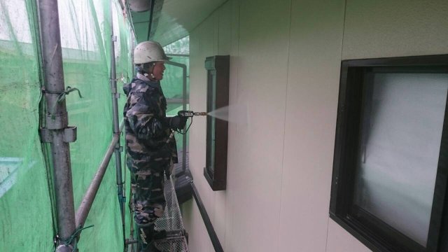 前橋市 屋根外壁塗装工事 外壁高圧洗浄 お客様の声 ミヤケン