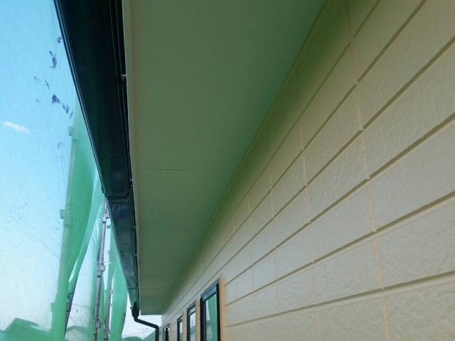 前橋市 外壁塗装工事 軒裏天井完了 お客様の声 ミヤケン