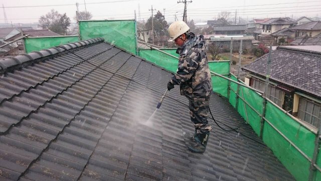 前橋市 屋根外壁塗装工事 屋根高圧洗浄 お客様の声 ミヤケン