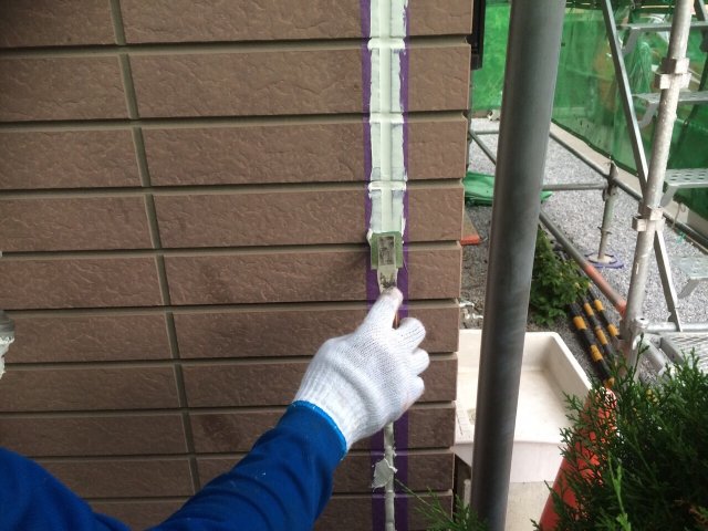 前橋市 外壁塗装工事 コーキングへら押え お客様の声 ミヤケン
