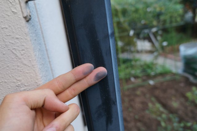 前橋市 屋根外壁塗装工事 雨樋チョーキング現象 お客様の声 ミヤケン