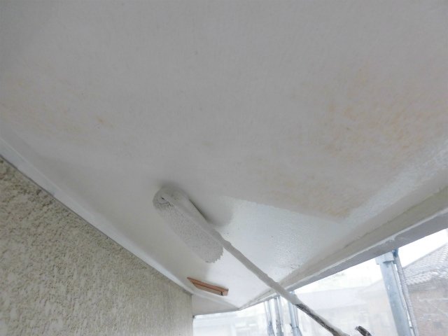 高崎市 外壁塗装工事 軒裏天井上塗り お客様の声 ミヤケン