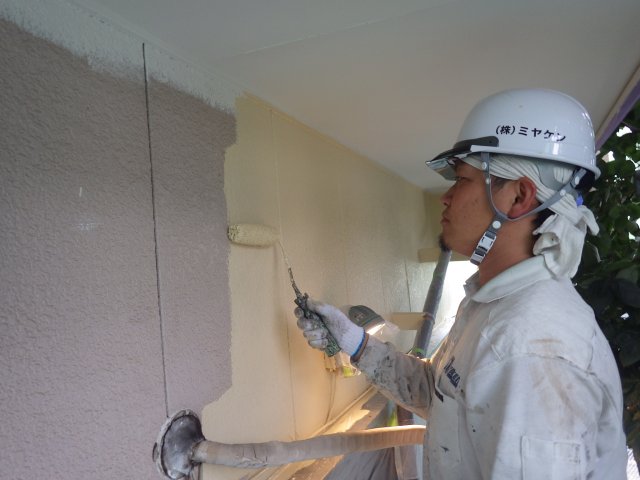 前橋市 外壁塗装 下塗り ミヤケン