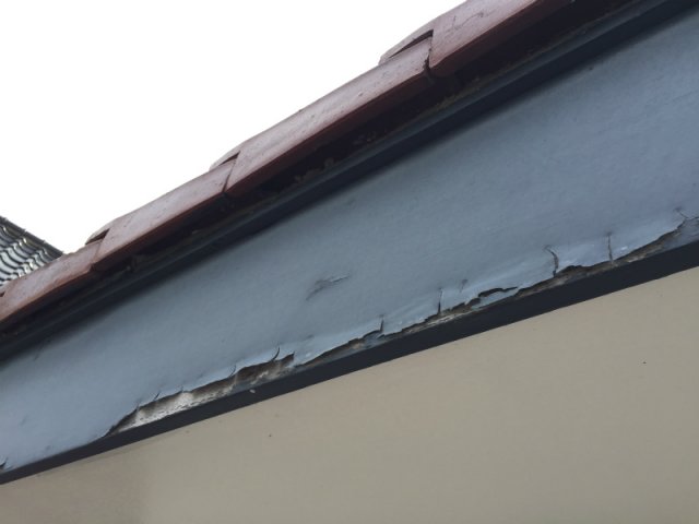 高崎市 屋根外壁塗装工事 破風板剥がれ お客様の声 ミヤケン