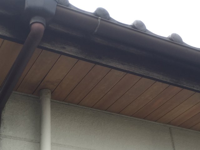 高崎市 外壁塗装工事 軒裏天井シミ お客様の声 ミヤケン