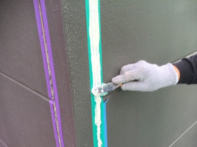 前橋市 屋根外壁塗装工事 コーキングへら押え お客様の声 ミヤケン