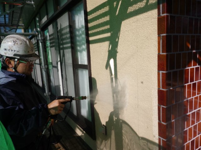 高崎市 外壁塗装工事 外壁高圧洗浄 お客様の声 ミヤケン