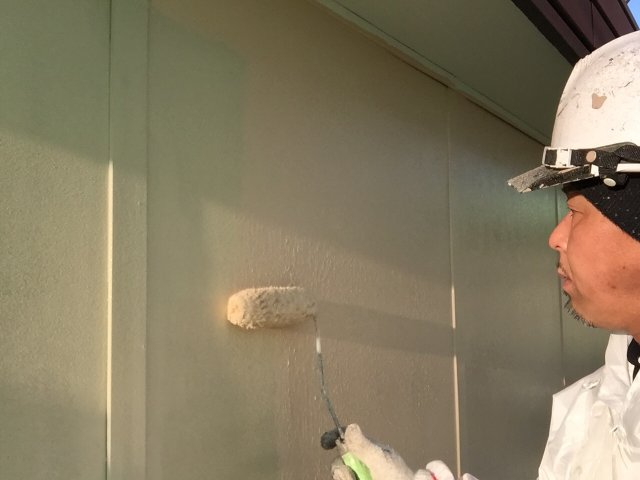 高崎市 外壁 上塗り2回目 ミヤケン