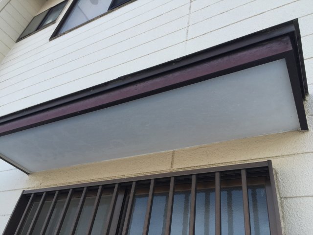 北群馬郡吉岡町 外壁塗装工事 軒裏天井コケの付着 お客様の声 ミヤケン