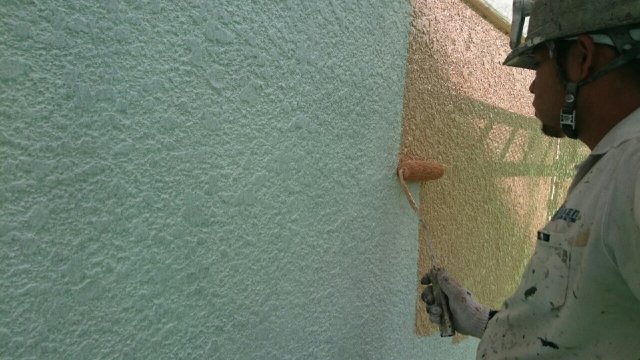 前橋市 屋根外壁塗装工事 外壁上塗り1回目 お客様の声 ミヤケン