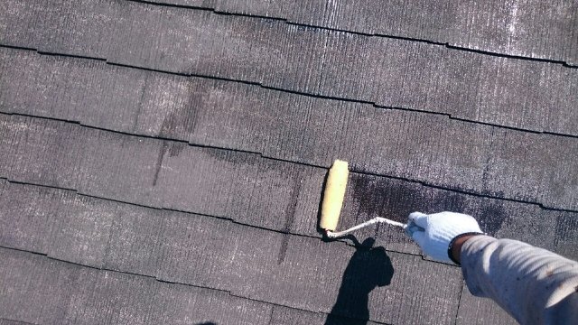 前橋市 屋根外壁塗装工事 屋根下塗り お客様の声 ミヤケン