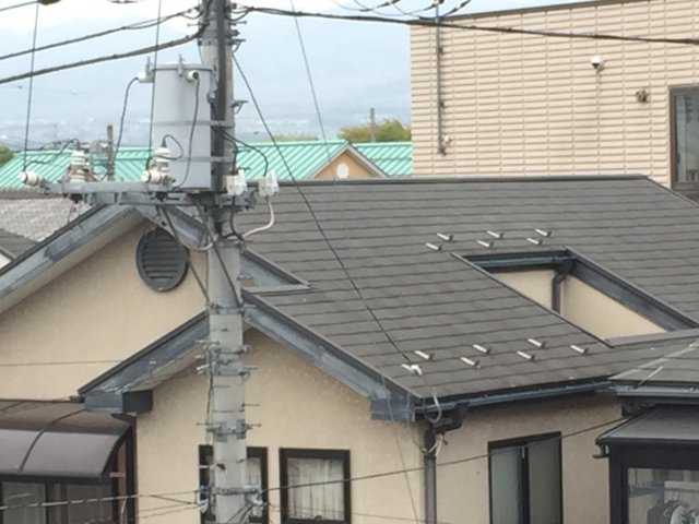 前橋市 屋根外壁塗装工事 屋根色あせ お客様の声 ミヤケン