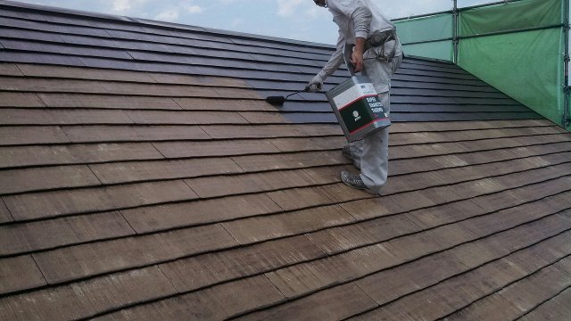 高崎市 屋根 上塗り1回目 ミヤケン
