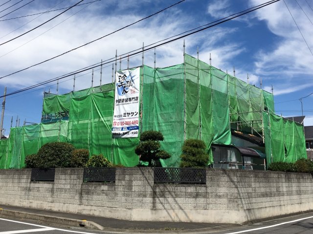 前橋市 屋根外壁塗装工事 足場組立 お客様の声 ミヤケン
