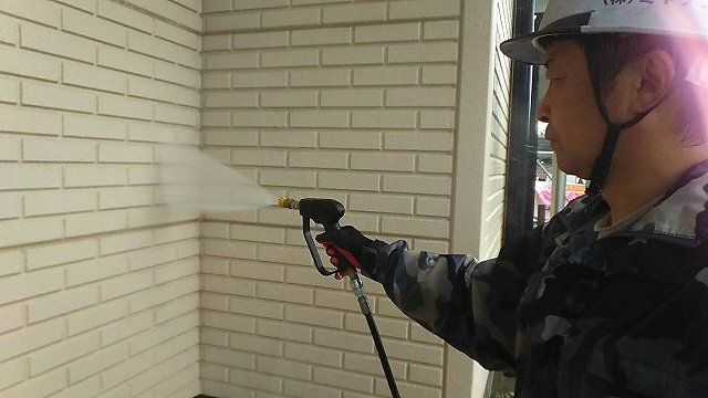 太田市 外壁塗装 高圧洗浄 ミヤケン