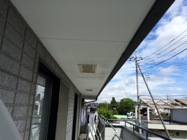 前橋市 屋根外壁塗装工事 軒裏天井シミ・汚れの付着 お客様の声 ミヤケン
