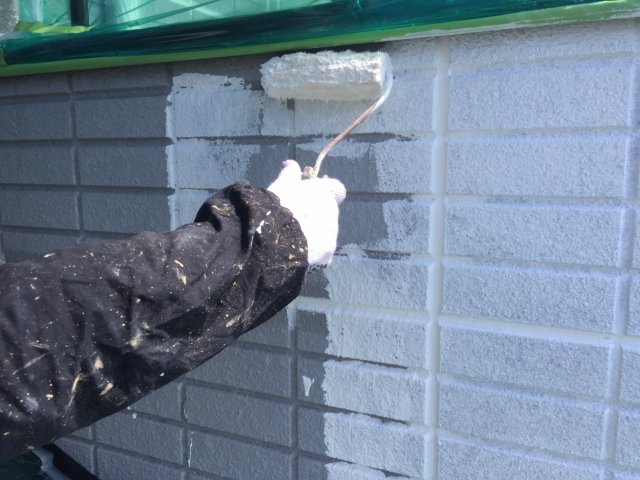 前橋市 屋根外壁塗装工事 外壁下塗り お客様の声 ミヤケン