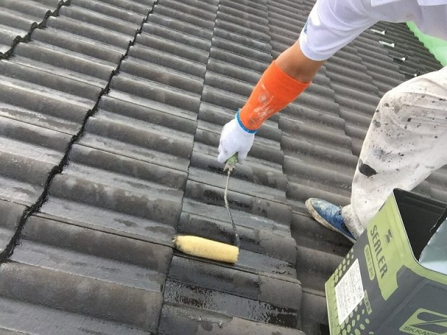 前橋市 屋根外壁塗装工事 屋根下塗り お客様の声 ミヤケン