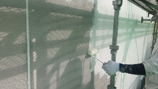高崎市 外壁塗装 下塗り ミヤケン