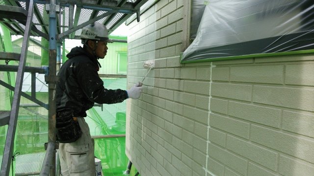 高崎市 外壁塗装 下塗り ミヤケン