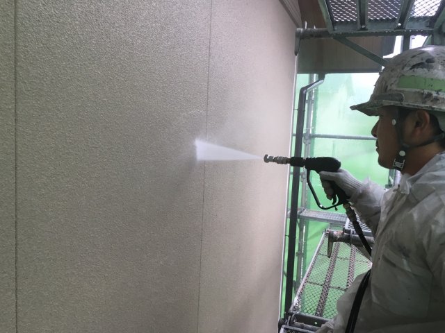 高崎市 外壁 高圧洗浄 ミヤケン