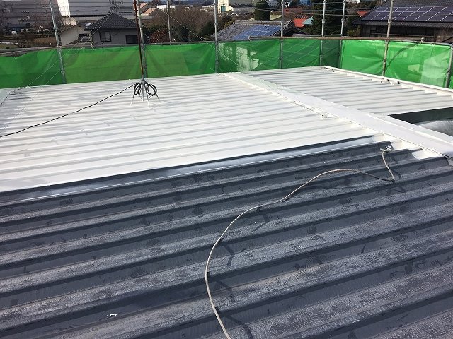 高崎市 屋根 下塗りさび止め ミヤケン