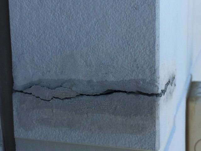 太田市 外壁 ひび割れ ミヤケン