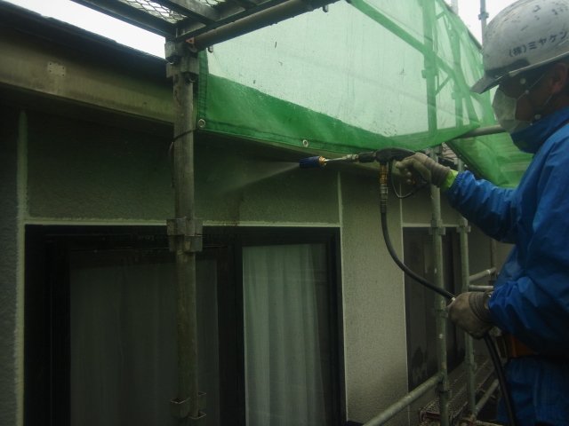 4229安中市 屋根外壁塗装工事 外壁高圧洗浄 お客様の声 ミヤケン