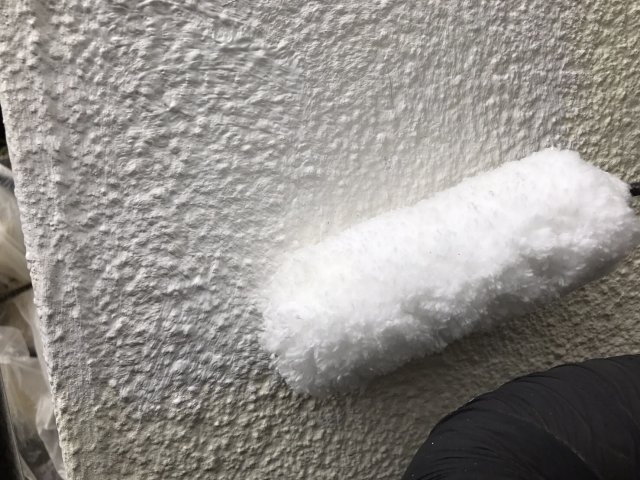 太田市 外壁塗装 上塗り2回目 ミヤケン