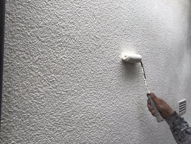 太田市 外壁塗装 下塗り ミヤケン
