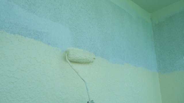 藤岡市 外壁塗装 上塗り1回目 ミヤケン