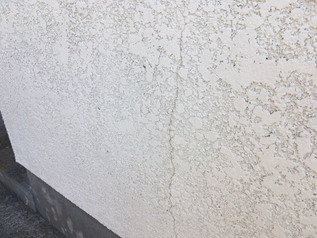 太田市 外壁塗装工事 外壁ひび割れ お客様の声 ミヤケン