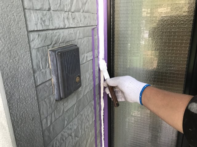 太田市 屋根外壁塗装工事 コーキングへら押え お客様の声 ミヤケン