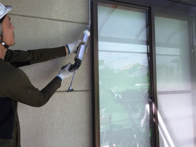 前橋市 外壁塗装工事 コーキング充填 お客様の声 ミヤケン