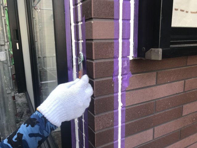高崎市 屋根外壁塗装工事 コーキングへら押え お客様の声 ミヤケン