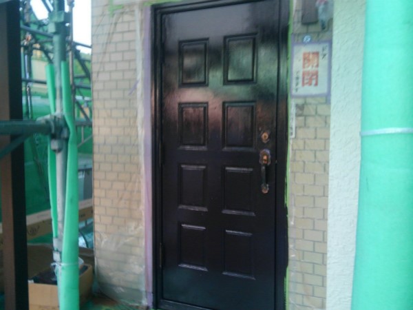 高崎店 外壁塗装工事 ドア施工後 お客様の声 ミヤケン