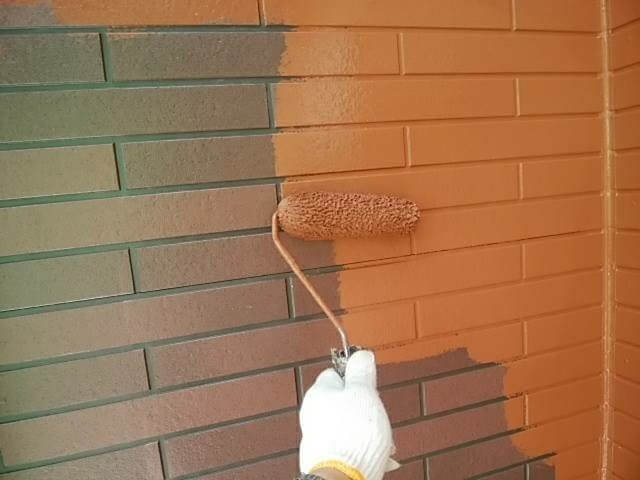 外壁 上塗り作業