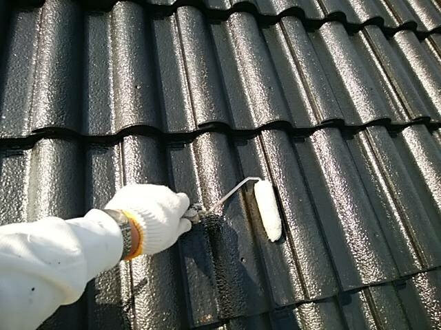 屋根 下塗り作業2回目