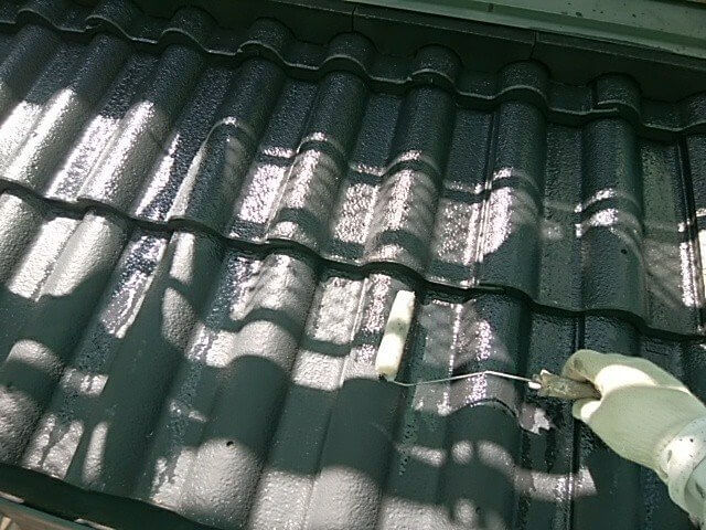 屋根 下塗り作業1回目