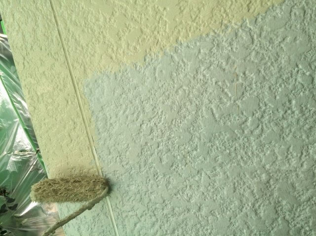 外壁 上塗り作業1回目