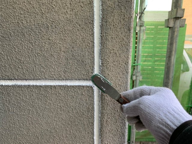 佐波郡玉村町 外壁塗装工事 コーキングへら押え お客様の声 ミヤケン
