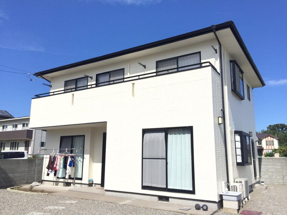 北群馬郡吉岡町s様 外壁の色を明るくして新築のような仕上がりに 株式会社ミヤケン