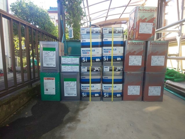 使用材料