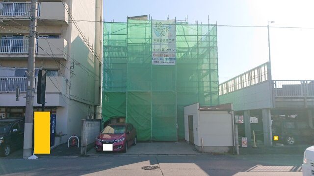 足場