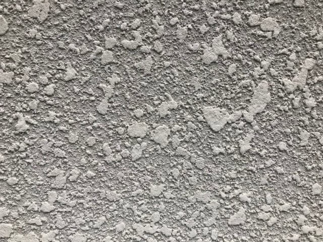 モルタル 色あせ